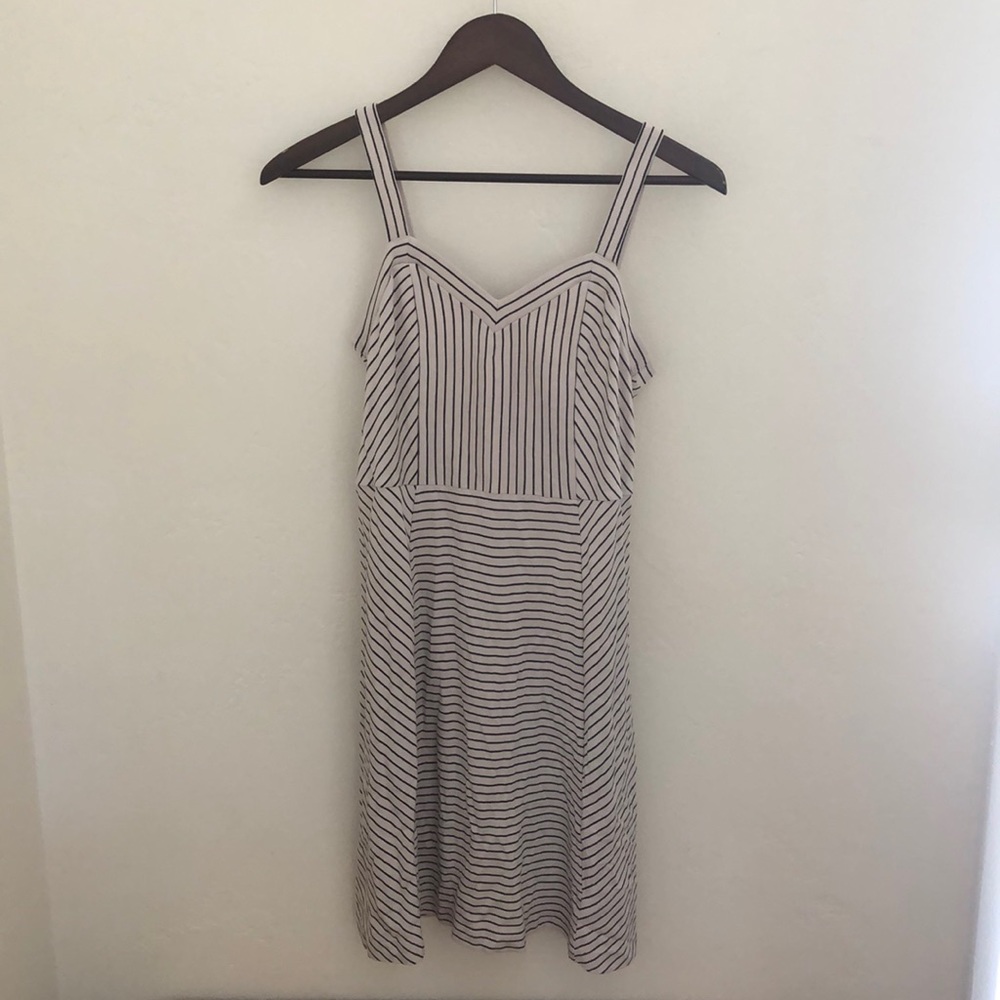 LOFT 4P Black and White Striped Dress NWT
